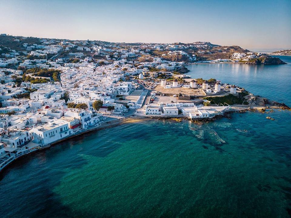 The best boat tours for groups in Mykonos