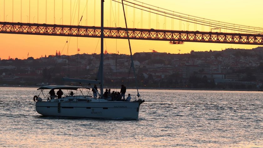 The Ideal Time for a Lisbon Boat Tour
