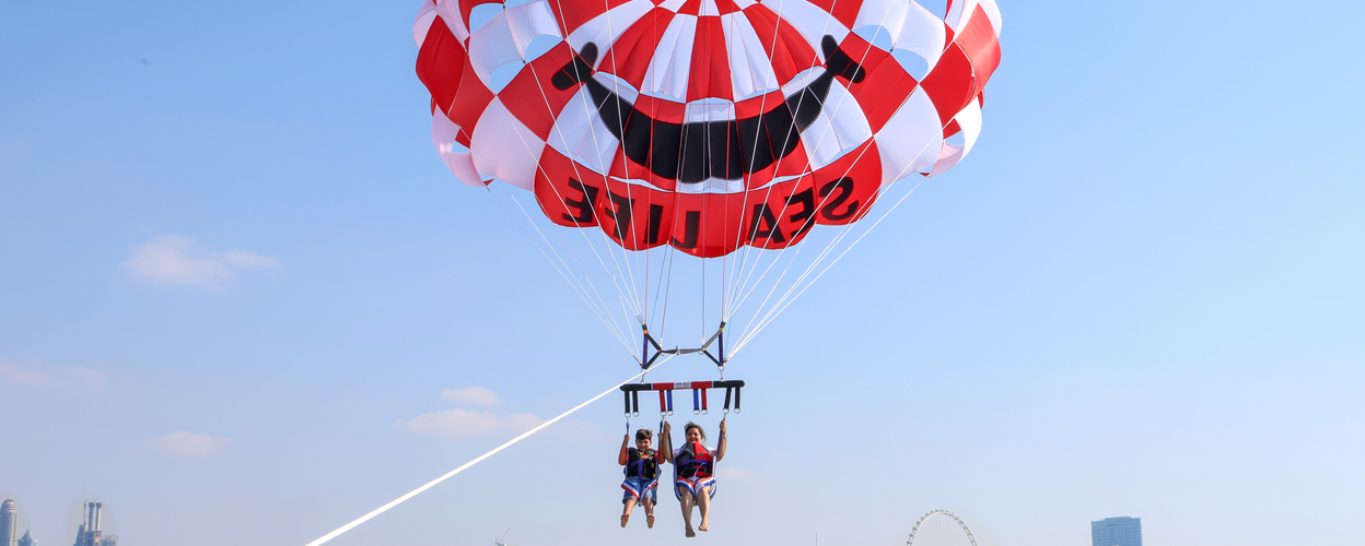 Parasailing Ride in Dubai JBR Beach