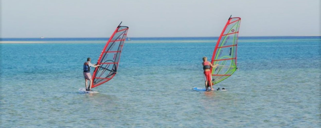 Cover for Learn windsurfing in Luz - Lagos