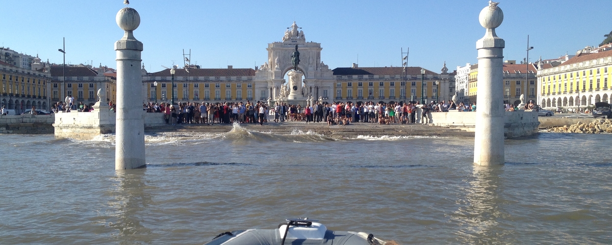 Cover for Historical boat tour in Lisbon by speedboat