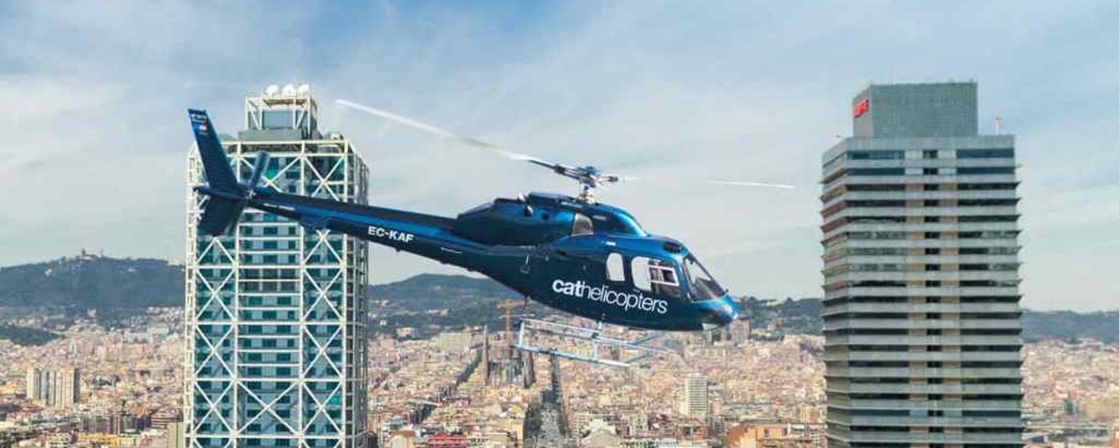 Cover for Helicopter & boat trip in Barcelona