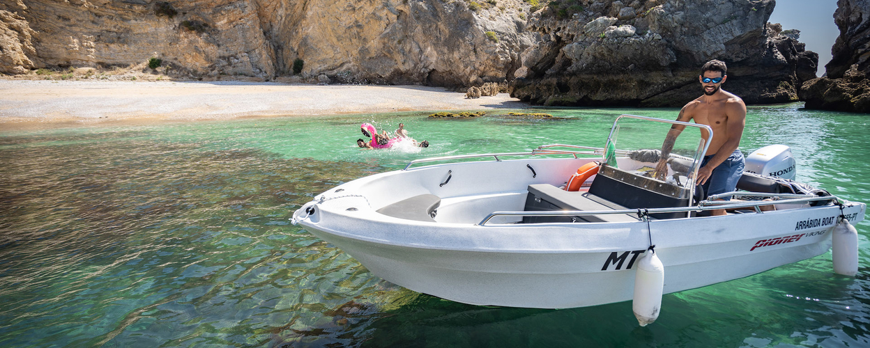 Private Sesimbra boat experience