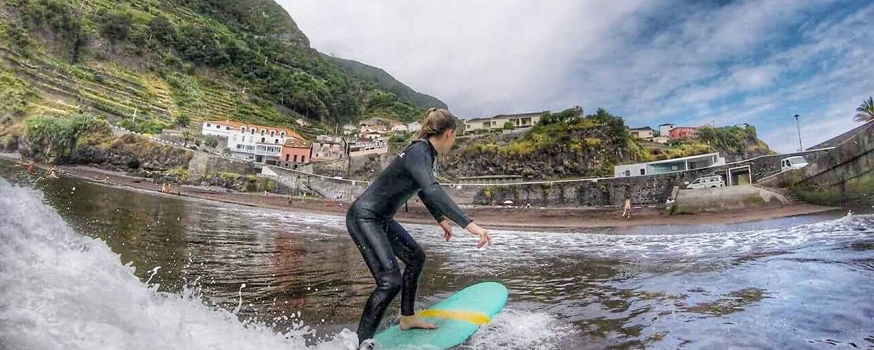 Surf lesson in Madeira