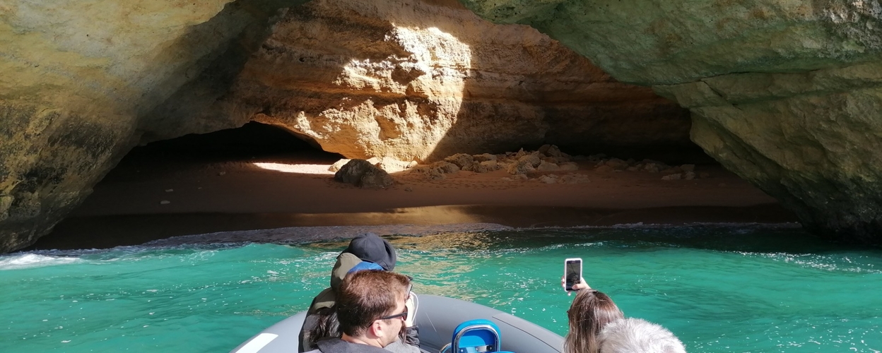 Cave trip in Portimão to Benagil V+Cover