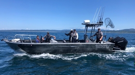 Full-day Salmon and Crab Fishing in Central Oregon