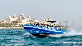 speedboat tour in Dubai