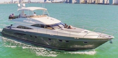 Private Yacht in Key Biscayne