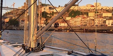 Sunset Sailing Tour in Porto