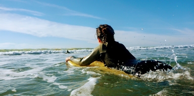 Surf, Bodyboard or SUP in Lisbon - 5 Lessons