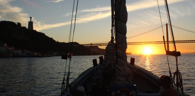 Cover for Sunset cruise in Lisbon