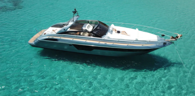 Private Yacht Rental in Mykonos