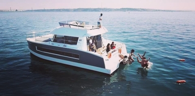 Private yacht rental in Lisbon