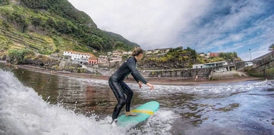 Surf lesson in Madeira