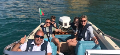 Join 5 friends and have the boat for your own with a skipper