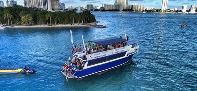 Sightseeing Boat Tour in Miami