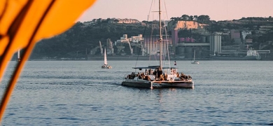 Lisbon Highlights Catamaran Cruise 