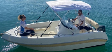 Private Boat Rental in Fuengirola (without licenses)