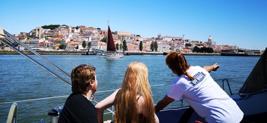 Private Sunset Tour on a Luxury Yacht in Lisbon