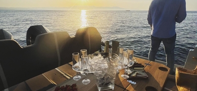 Luxurious Sunset Boat Tour in Crete