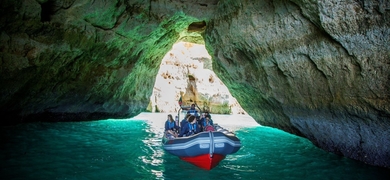 Caves and Dolphins Boat Tour in Albufeira