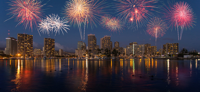 Fireworks Catamaran Cruise in Waikiki 