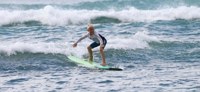 surf lessons in waikiki