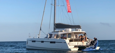 Private boat tour in Barcelona