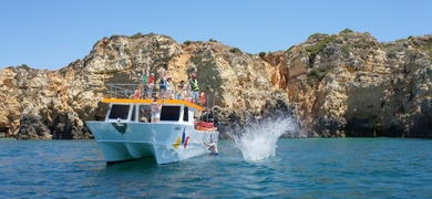 If you want, you can sty on the boat and enjoy the sun and some dives!