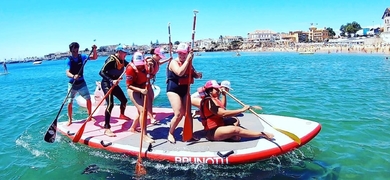 Big SUP group class in Cascais