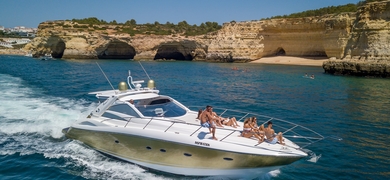 Book your private yacht in Albufeira