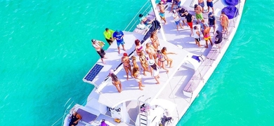 Come on board of the boat in Punta Cana