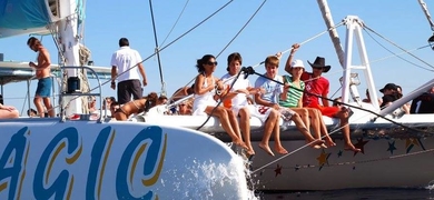 Bring your friend on a boat trip in Mallorca