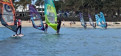 windsurfing lesson