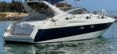 Luxury motor-boat charter Lagos