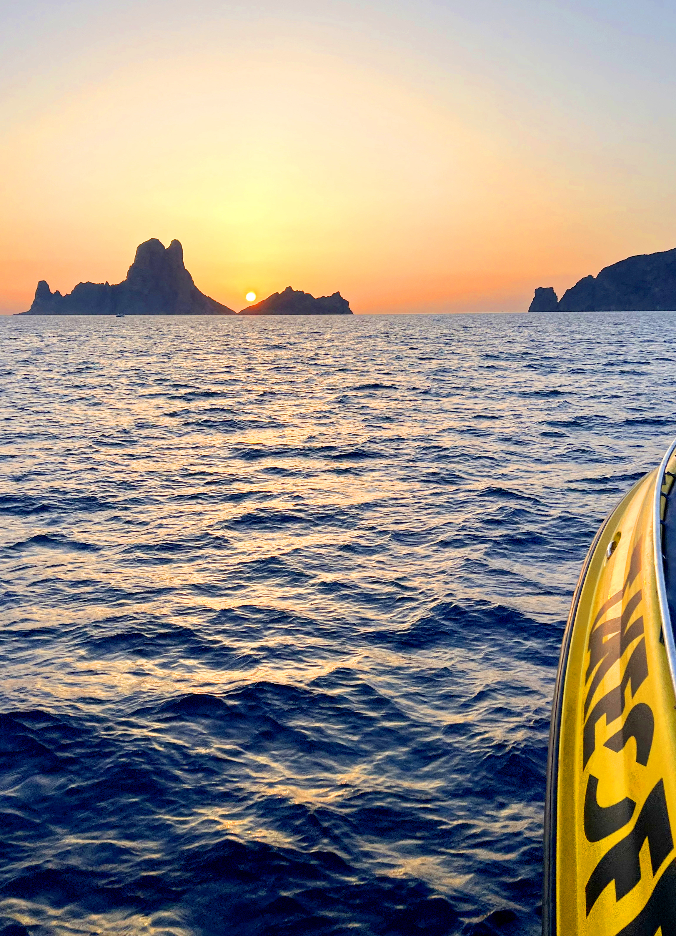 Sunset boat tour in Ibiza