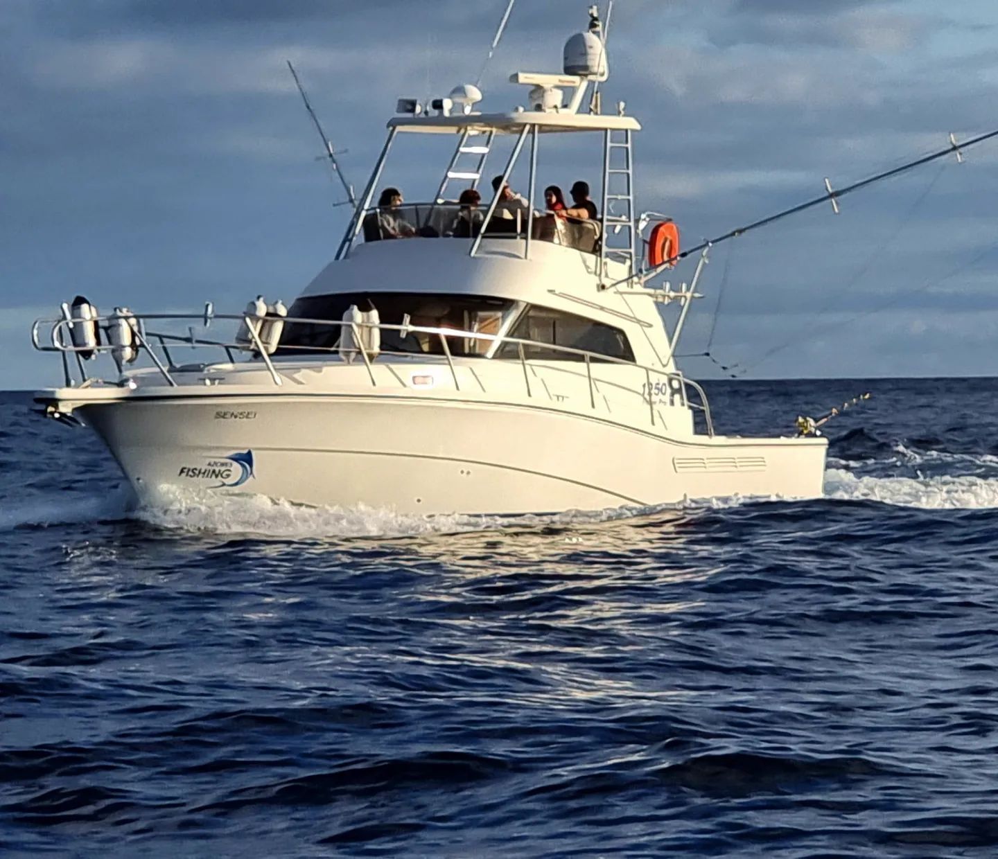Rent a fishing boat in Azores