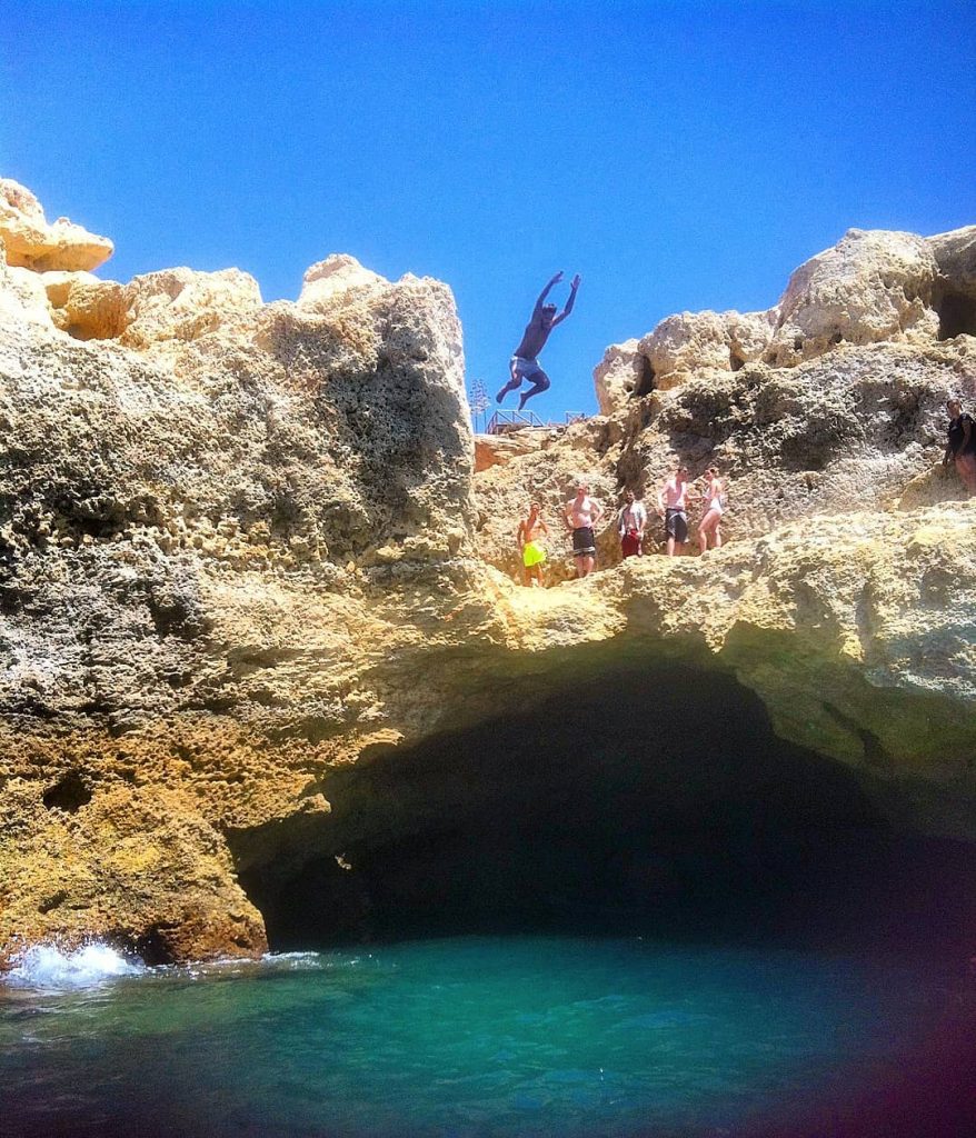 For the most adventurous, we can go cliff jumping!