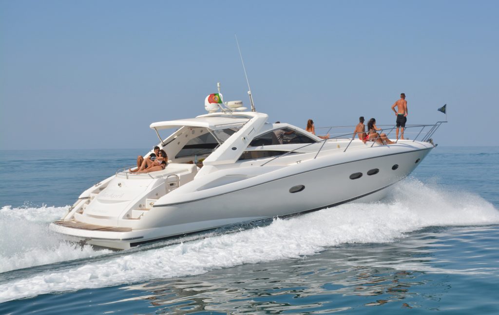 Rent a boat in Vilamoura