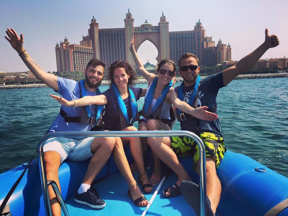 Speed boat tour in Dubai