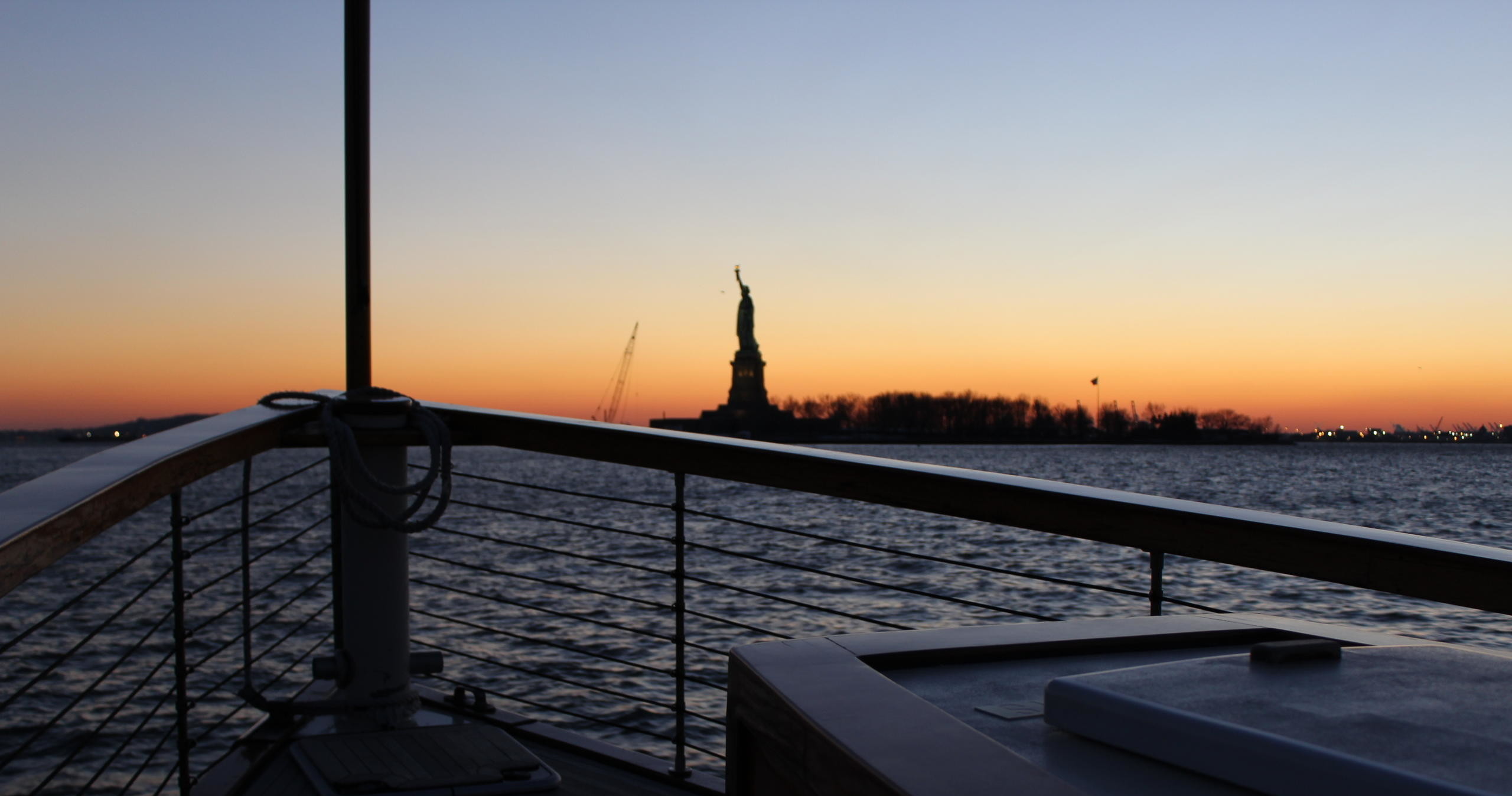 NYC Sunset Cruise With Hot Cocoa