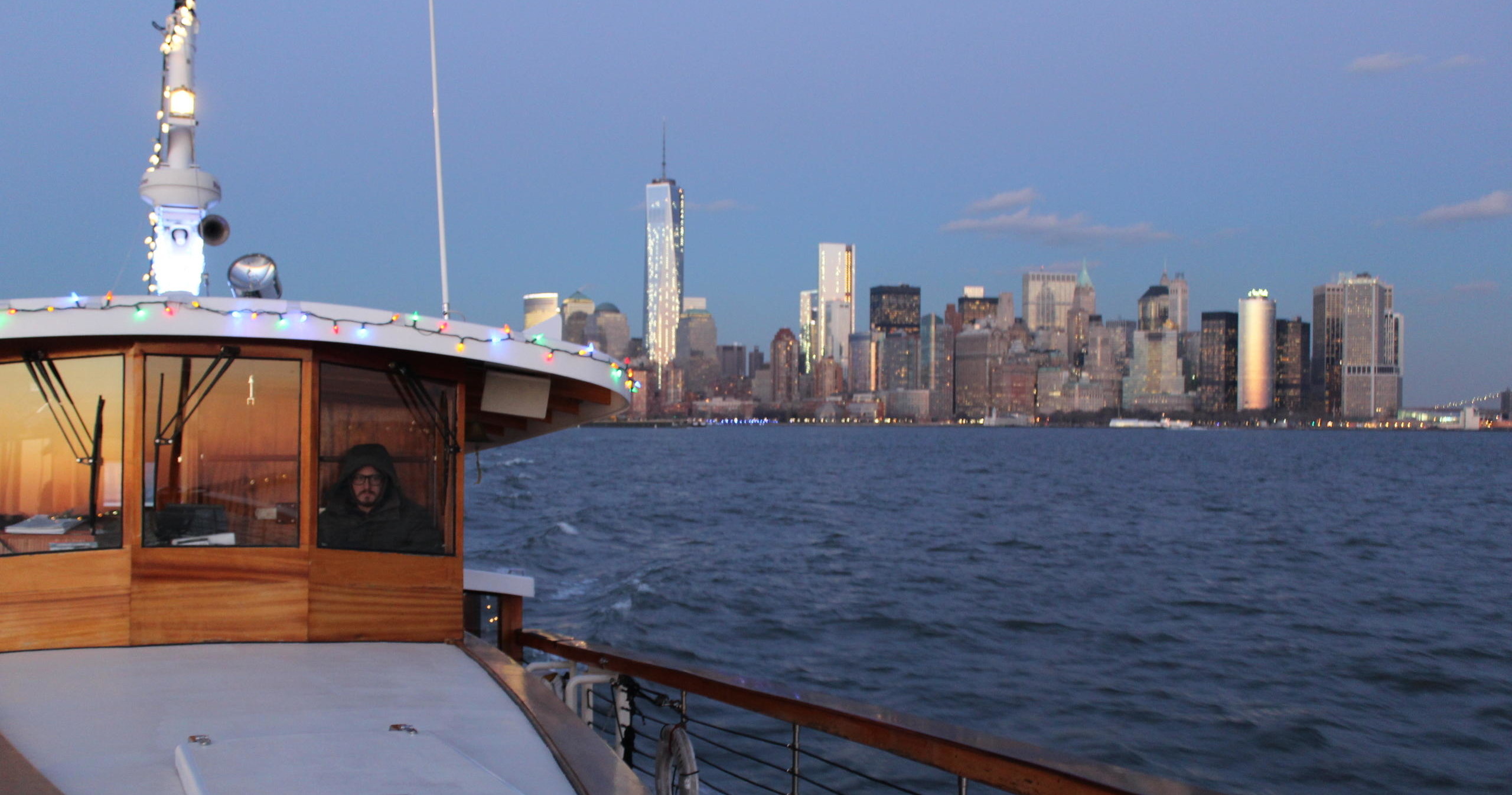 NYC Sunset Cruise With Hot Cocoa