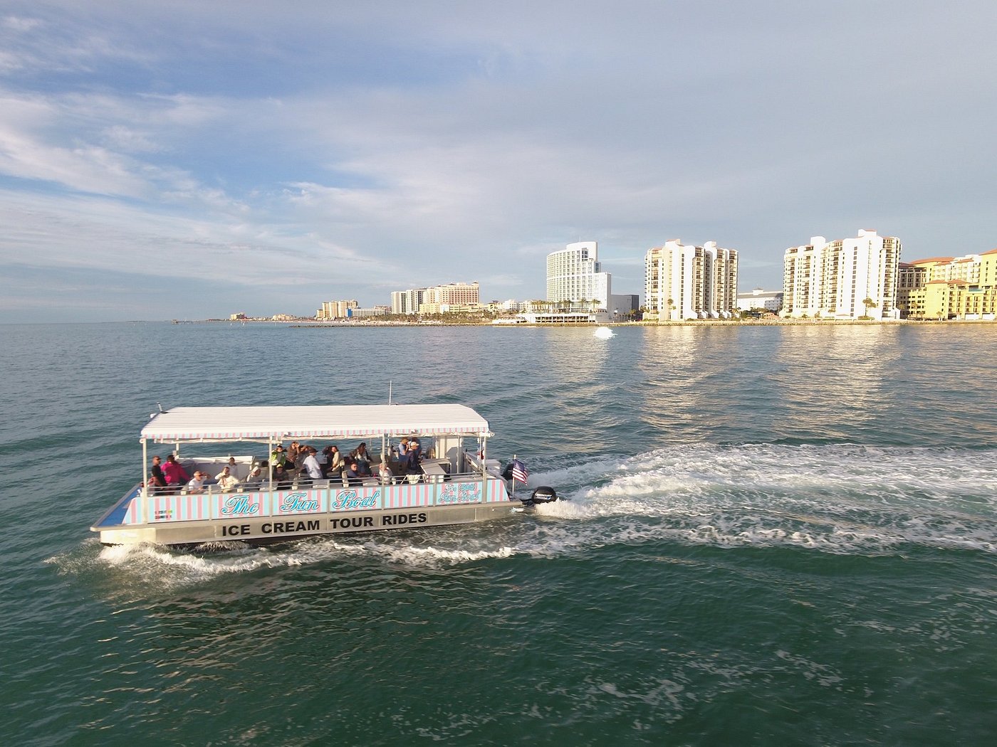 Dolphin & Sightseeing Cruise in Clearwater