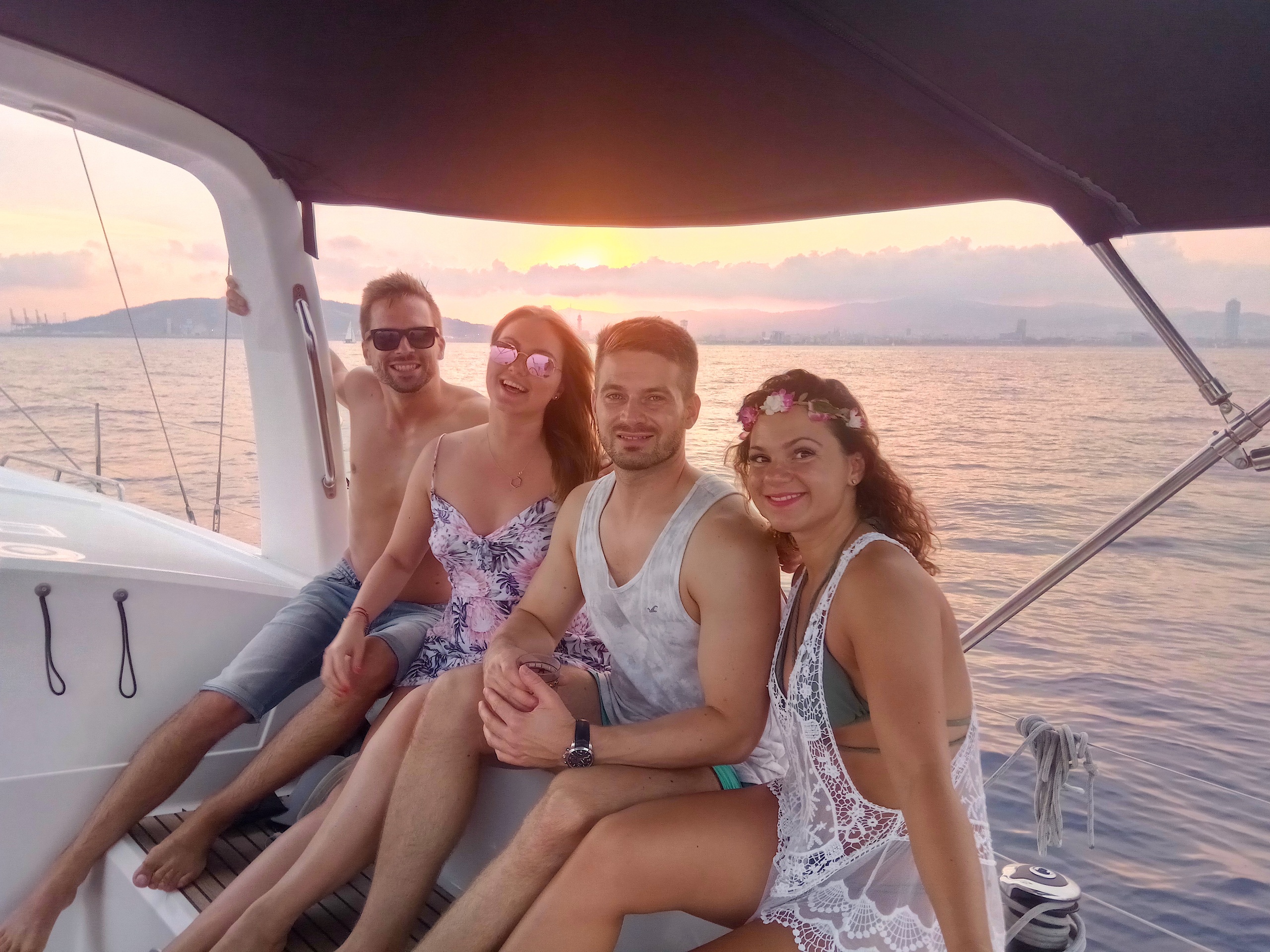 Sunset Tour on a Boat in Barcelona