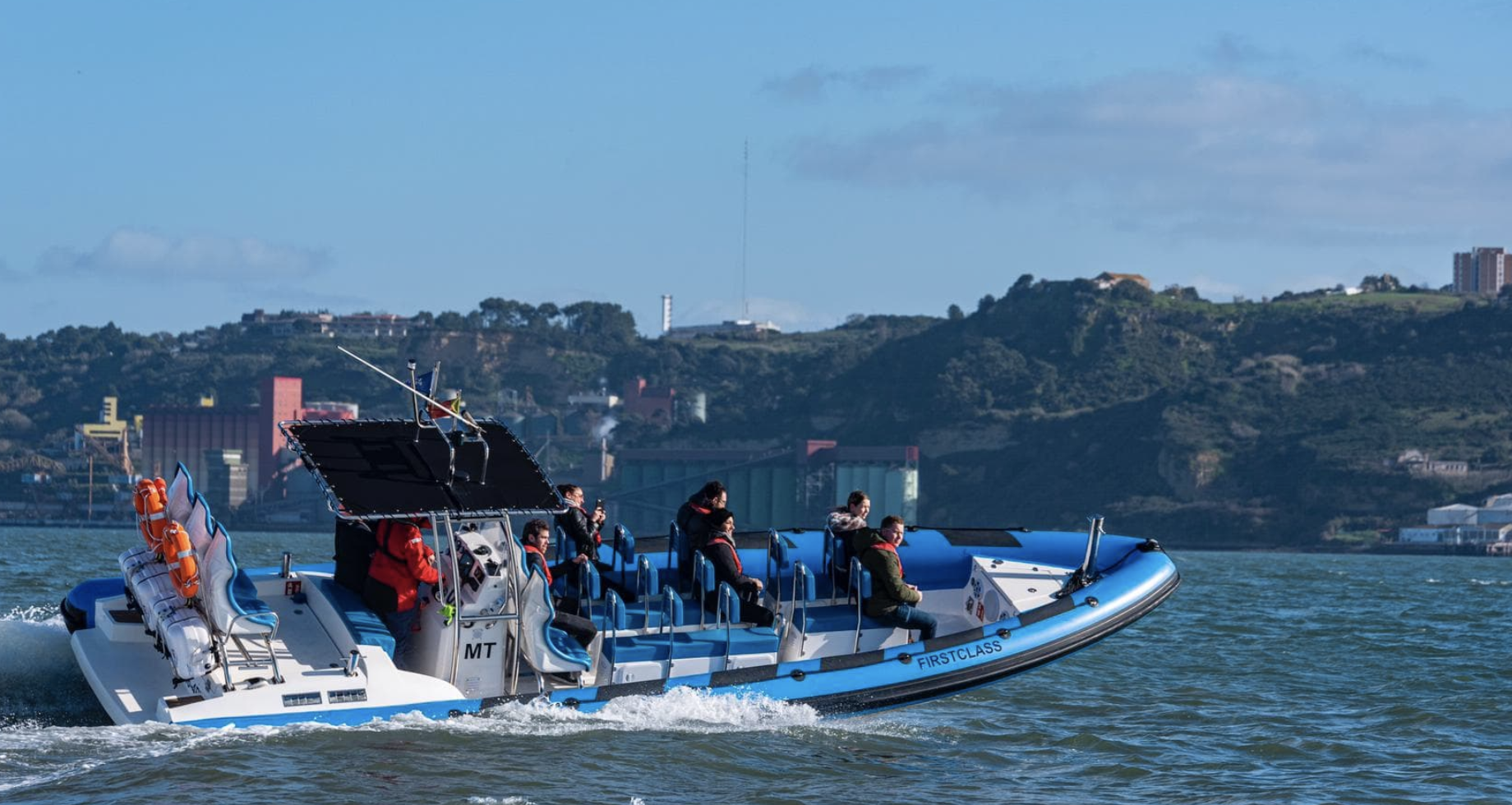 Speed Boat Tour in the Tagus River