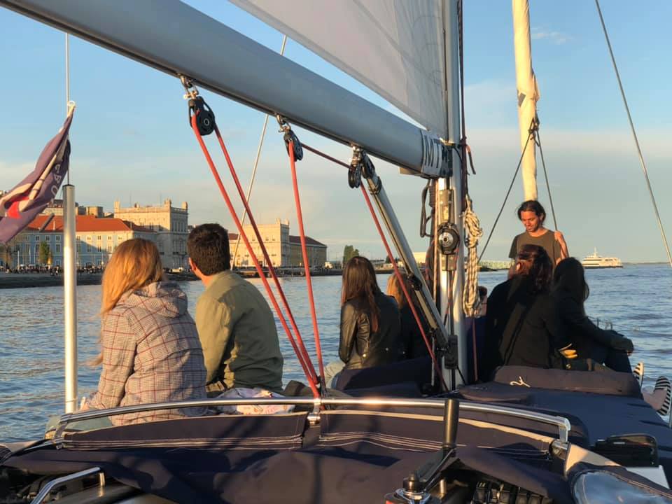 Private Sightseeing Sailing Tour on the Tagus River