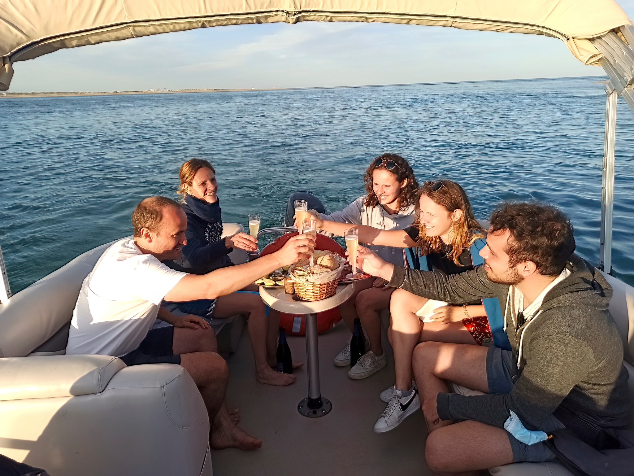 Private Island Boat Tour for Groups in Faro