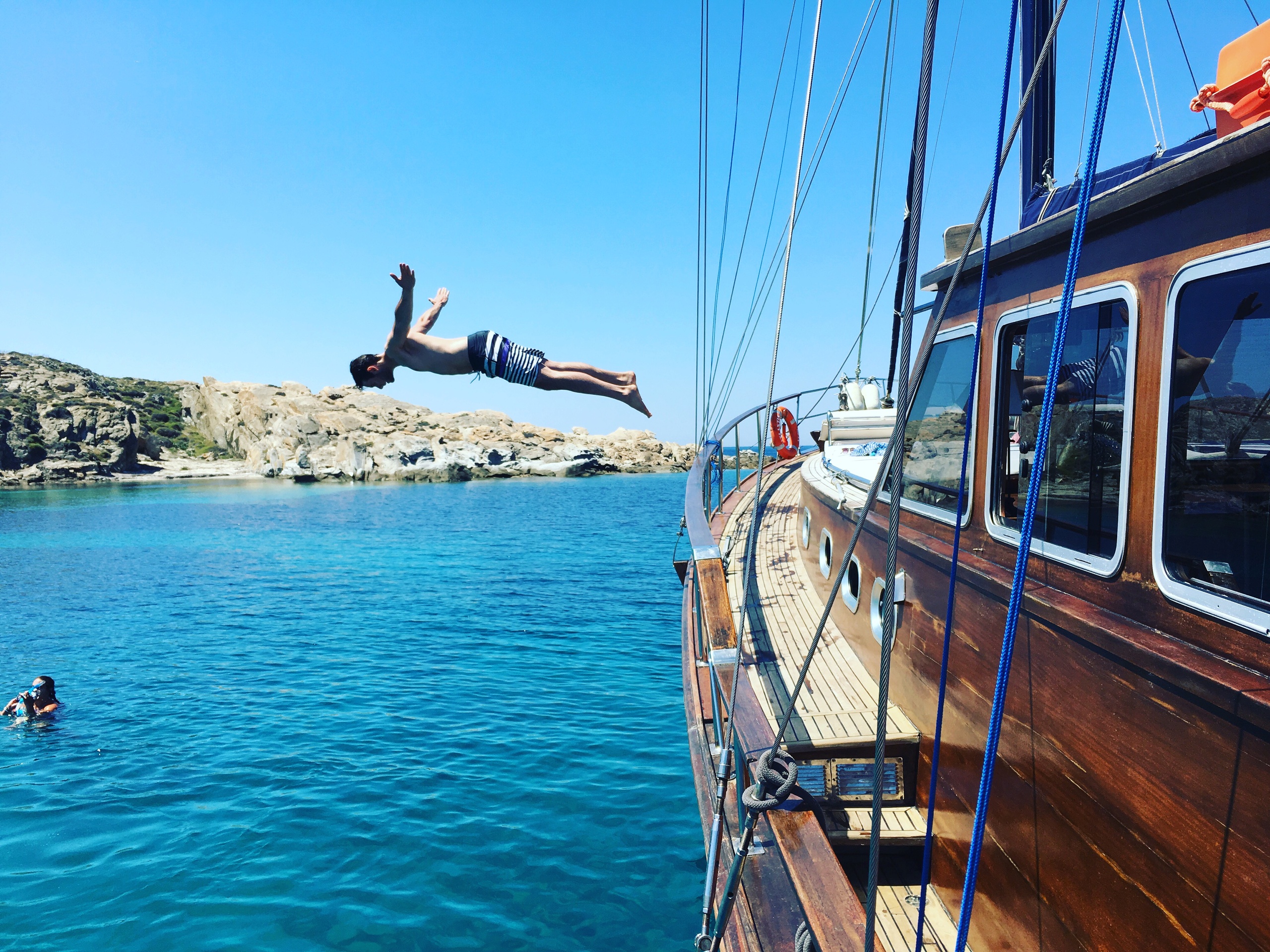 Private Boat Tour to Delos & Rhenia