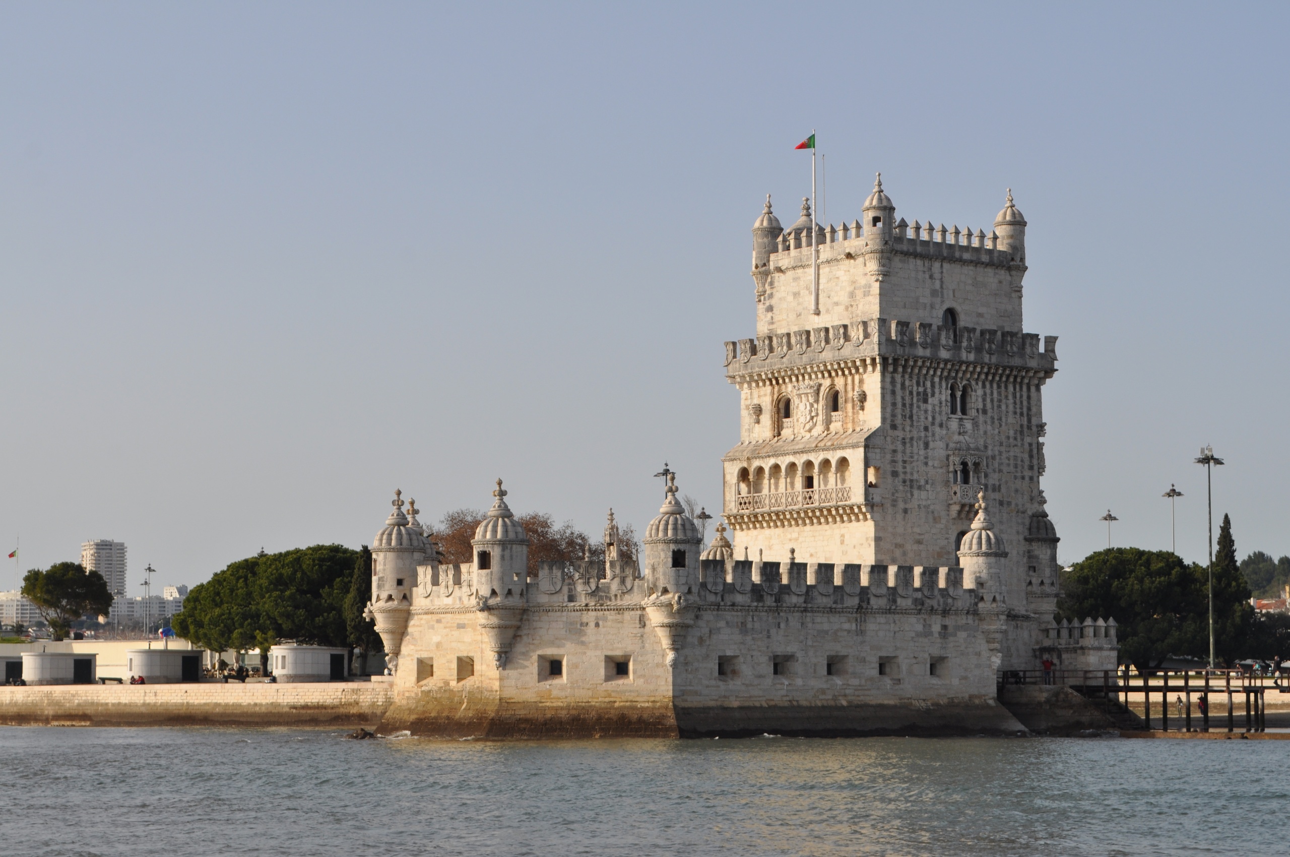 Sailing Tour to Discover Lisbon