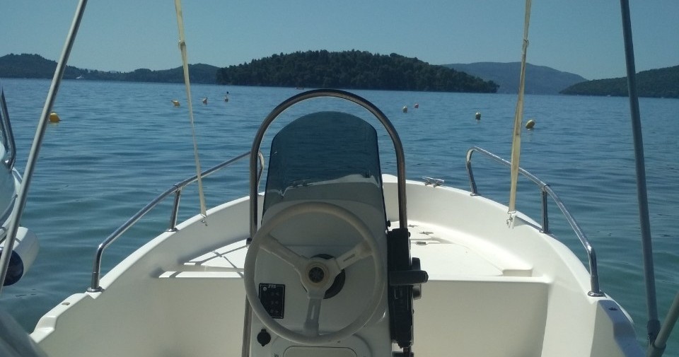 Skorpios Island Boat Rental